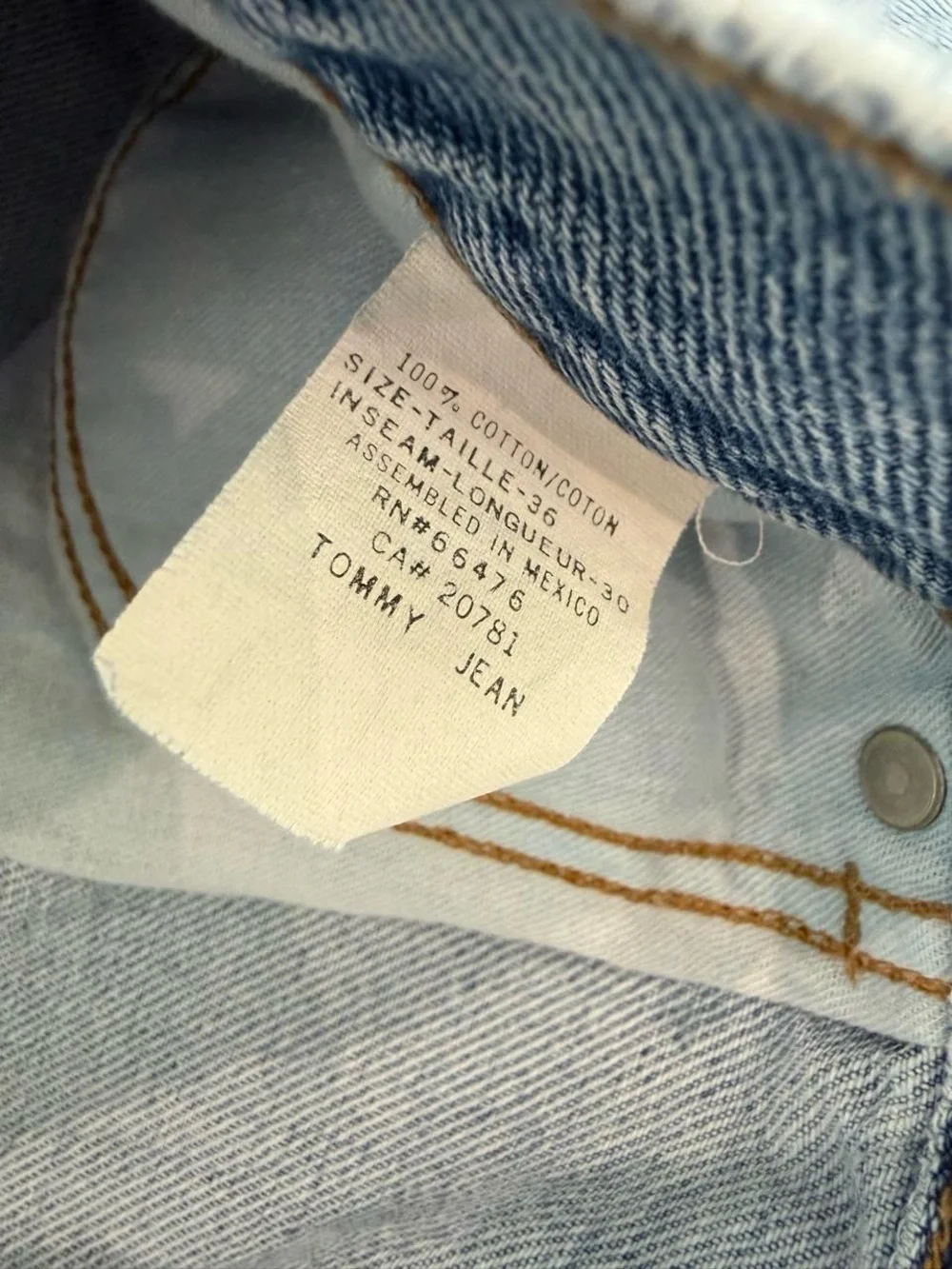 Vintage 90s Tommy Hilfiger Light Wash Jeans